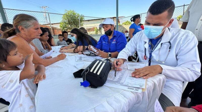 Más de 900 familias de Cabimas fueron beneficiadas en extensa Jornada Médico-odontológica de la Gobernación