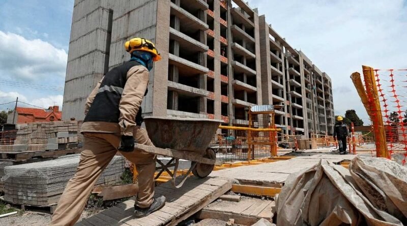 Sector construcción pide adecuar políticas que reactiven la actividad