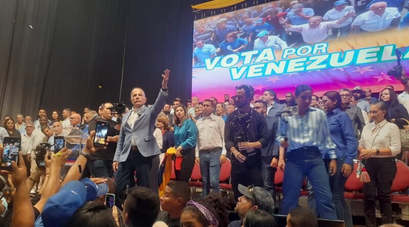 Rosales: "No podemos dejar a Venezuela sin la opción del voto"