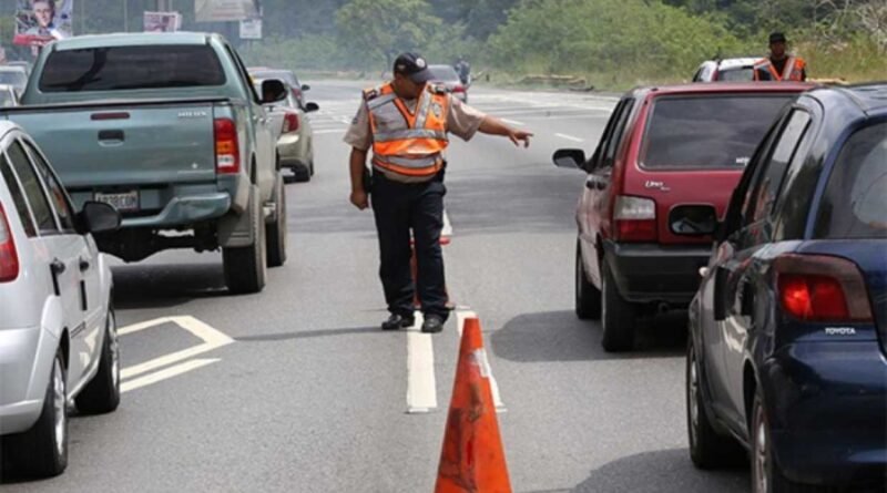 Gobierno asegura retorno seguro de temporadistas en Semana Santa 2024
