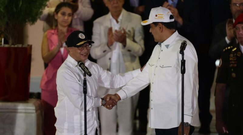 Maduro y Petro hablaron de la paz política y militar de ambas naciones