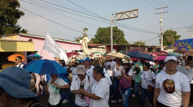 Ciudad Ojeda vivió con pasión la caminata de la Divina Misericordia
