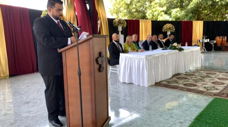 Ediles de Lagunillas rindieron homenaje a los 70 años del Colegio San Agustín