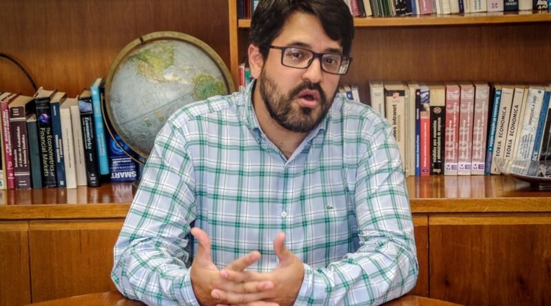 Director de Ecoanalítica anticipa posible aumento salarial mediante bonificaciones en mayo