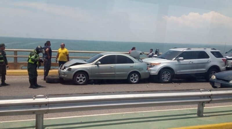 Caos en Puente sobre el Lago de Maracaibo: Múltiple Choque en Aniversario del Histórico Desastre