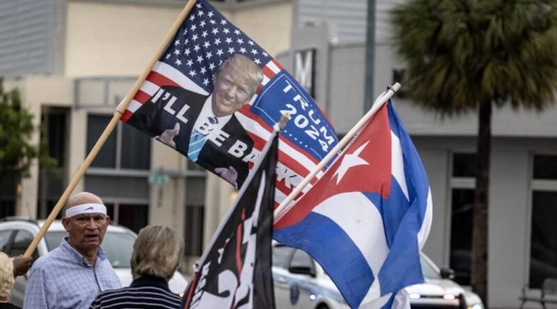 Dos muertos en el mitin de Trump, incluido un presunto autor del tiroteo