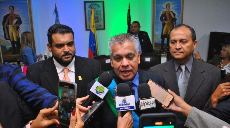 Con una sesión especial celebraron el Día del Periodista en Lagunillas