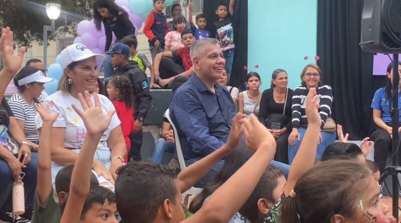 Alcalde José Mosquera Mosquera agasajó a los niños en su día