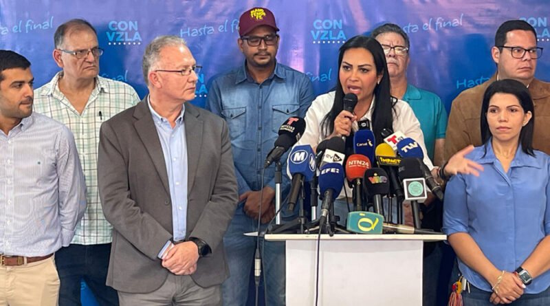 Delsa Solórzano: "Más del 90% de las mesas han sido instaladas"