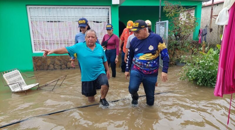 Alcalde José Mosquera: estamos en alerta por las fuertes lluvias caídas en Lagunillas