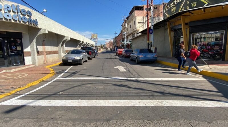 José Mosquera avanza en la transformación de Lagunillas con la calle Bermúdez rehabilitada