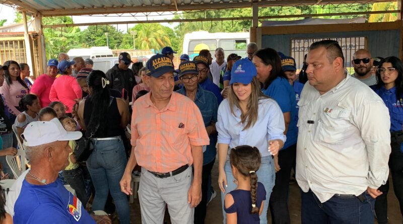 Alcaldía de Lagunillas atendió más de 500 familias con jornada social en el sector Campo Lara