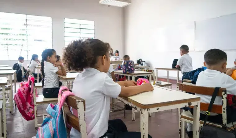 Escuelas en Venezuela Mantendrán Inscripciones Abiertas Todo el Año Escolar