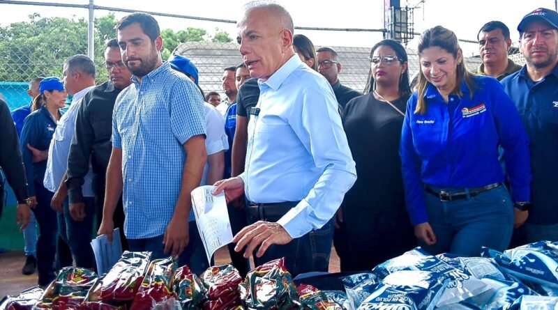 Gobernación despliega jornadas sociales y Mercados Populares en municipios del Zulia