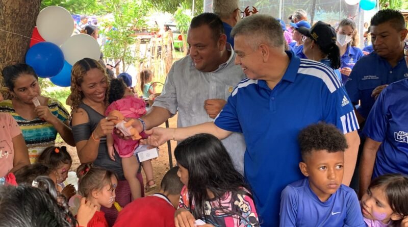 Beneficiadas 80 familias del sector Monte Oscuro con jornada social realizada por la Alcaldía de Lagunillas