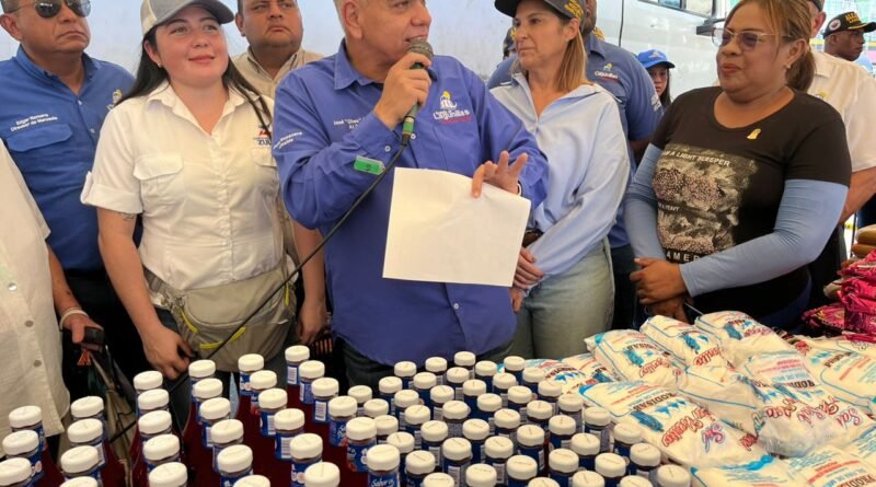Alcalde José Mosquera encabezó Feria de la Hallaca en el municipio Lagunillas