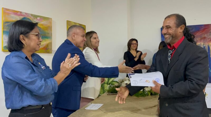 19 parejas sellaron su amor en matrimonio colectivo organizado por la Alcaldía de Lagunillas