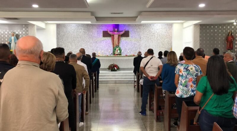 Con eucaristía y ofrenda floral conmemoran 88 años de la fundación de Lagunillas