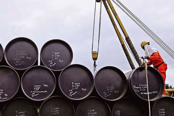 China podría aumentar compra de petróleo venezolano ante nuevos aranceles de EE.UU.