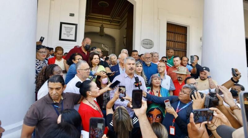 Luis Caldera anuncia nuevas secretarías para impulsar gestión en el Zulia