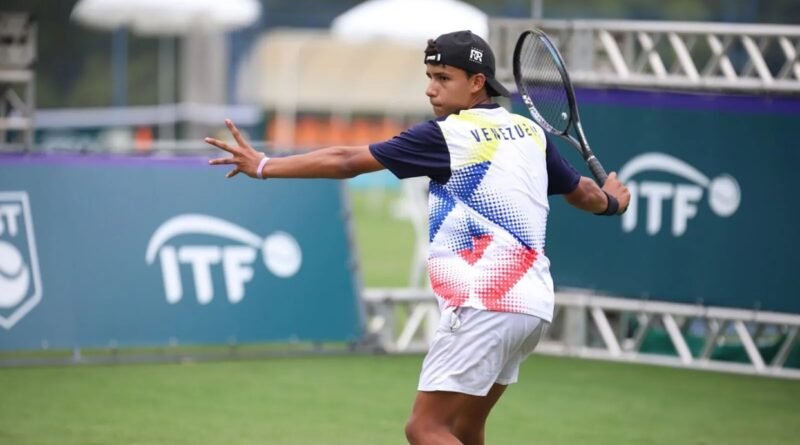 Ignacio Mejías hace historia: primer venezolano en ganar el Open du Stade Français Sub-14