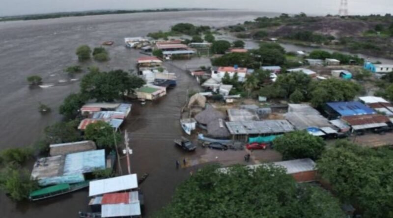 Río Orinoco Supera Alerta Roja: Más de Mil Familias Afectadas en Bolívar
