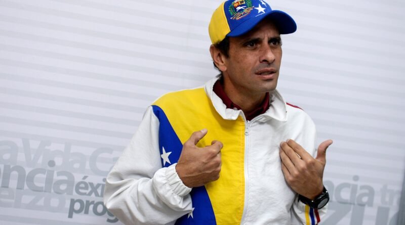 Capriles rechaza intervención militar de EE.UU. y pide negociación para Venezuela