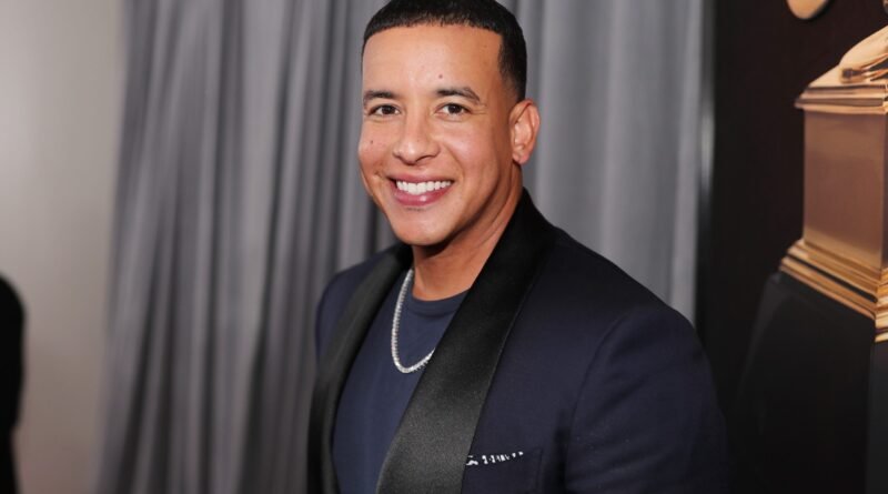 Daddy Yankee regresa a la música en la Semana Billboard 2025 en Miami
