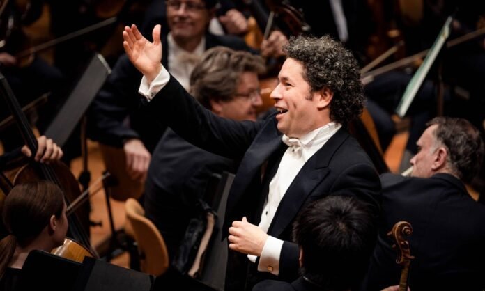 Gustavo Dudamel recibirá el premio “Hacedores de historia” en Nueva York