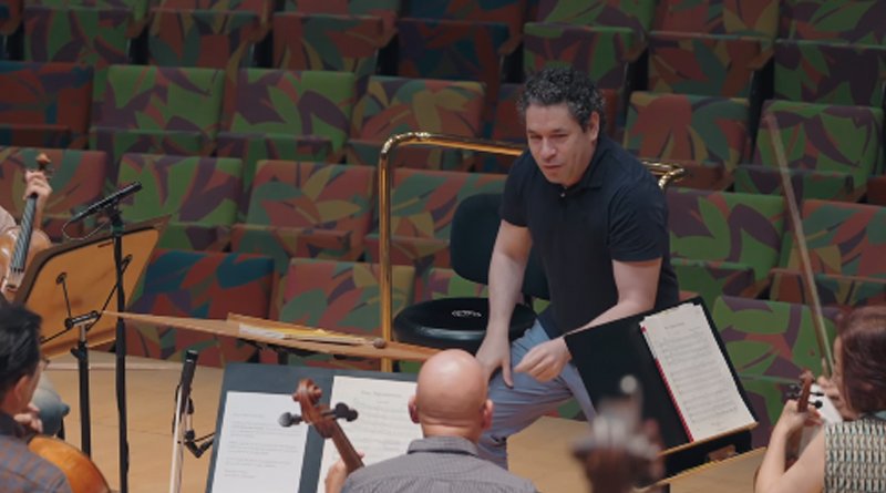 Gustavo Dudamel se despide de Los Ángeles tras 17 años y prepara nueva etapa en Nueva York