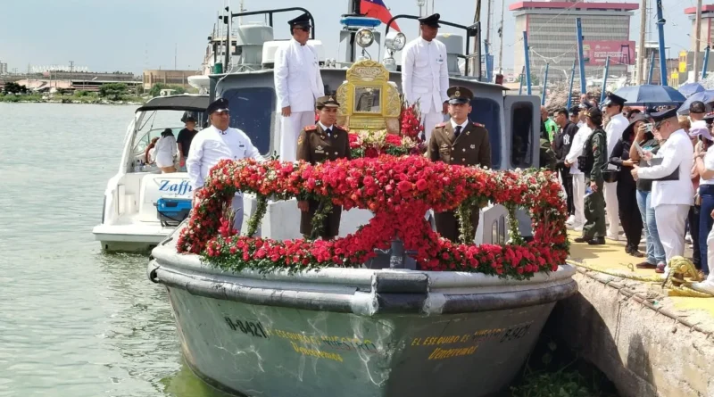 “La Tablita de la Chinita inició su recorrido lacustre por el Lago de Maracaibo”