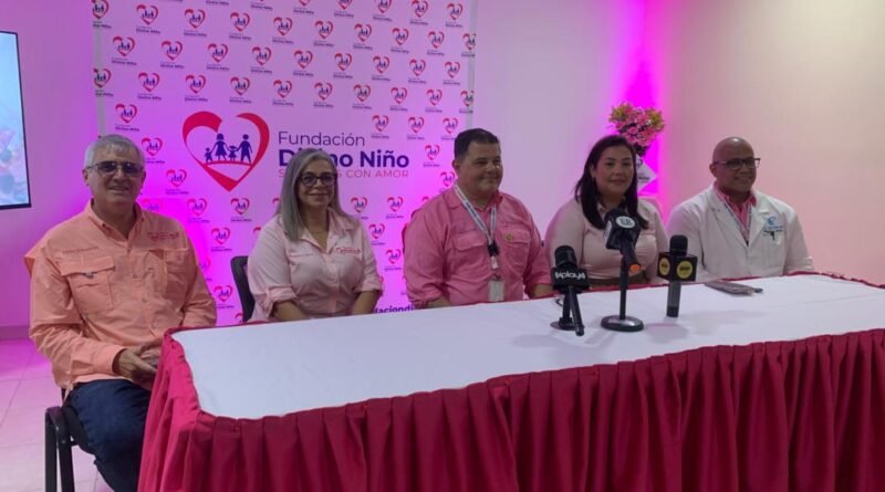 Francisco Pérez: «La Caminata es un símbolo de la Prevención del Cáncer de Mama»