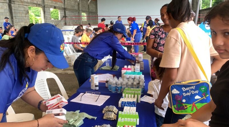 600 familias de El Rodeo II beneficiadas con jornada social integral en Lagunillas