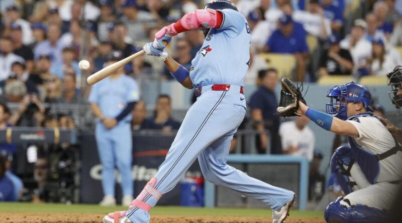 Vladimir Guerrero Jr. impulsa a los Azulejos con liderazgo y poder en la Serie Mundial