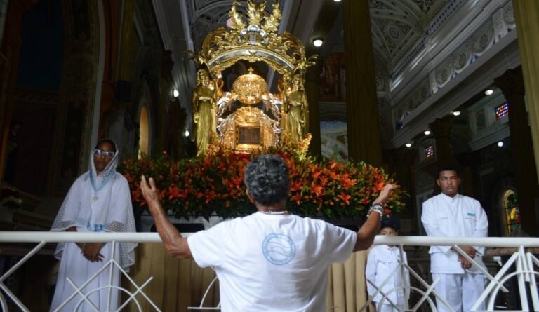 Feligreses celebran el Día de la Chinita con fe y testimonios de devoción en Maracaibo