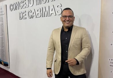 Cabimas honra a Diego Armando González, talento de Gigante FM 98.3 y Favoritas 97.9, por su aporte a la radio