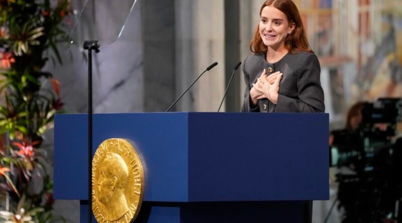 Ana Corina Sosa transmite en Noruega el mensaje de Machado en la ceremonia del Nobel
