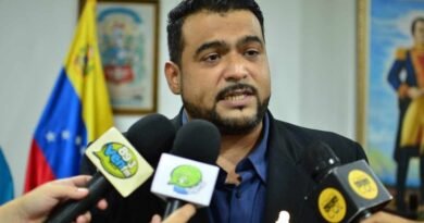 Africano denuncia manipulación mediática y cierra filas con la gestión del alcalde José Mosquera