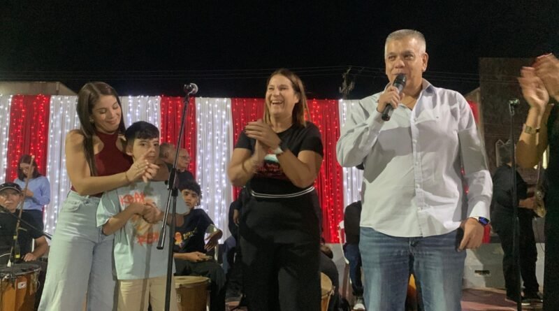Alcalde José Mosquera celebró la Navidad con un Parrandón Navideño en Lagunillas