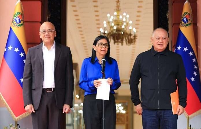 Justicia venezolana excarcela a 406 personas mientras proceso sigue abierto