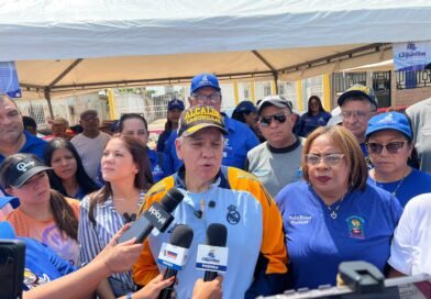 Alcalde José Mosquera benefició a 400 familias en la primera jornada social 2026 en Lagunillas