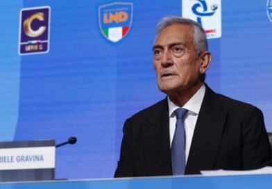 Renuncia presidente de la Federación Italiana tras fracaso mundialista