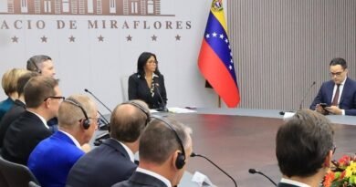 Delcy Rodríguez se reúne con delegación energética de Estados Unidos para inversiones