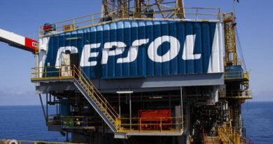 Repsol y PDVSA acuerdan elevar la producción a 135.000 barriles diarios