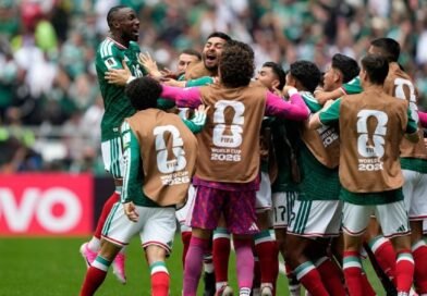 México rompe maldición y gana debut histórico en Mundial