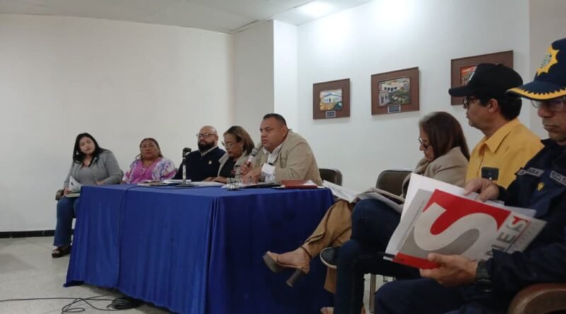 Carlosman Leal: «Buscamos ordenar la convivencia y garantizar la seguridad de los ciudadanos frente a la presencia de ganado en zonas urbanas»