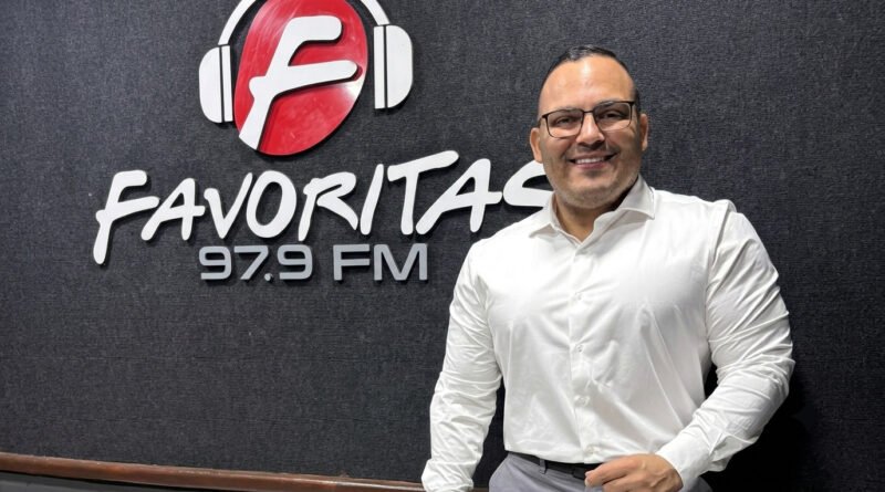 Diego Armando González asume la dirección de la emisora Favoritas 97.9 FM