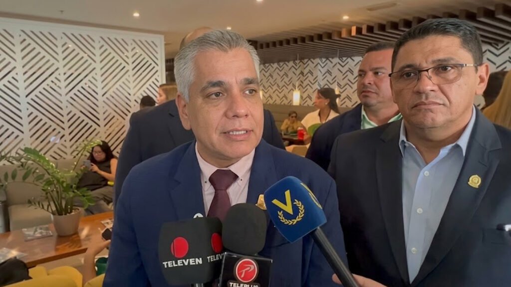 Alcalde José Mosquera destacó el potencial petrolero de Lagunillas durante Expo Internacional de Petróleo, Industria y Comercio