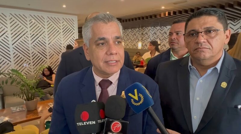 Alcalde José Mosquera destacó el potencial petrolero de Lagunillas durante Expo Internacional de Petróleo, Industria y Comercio